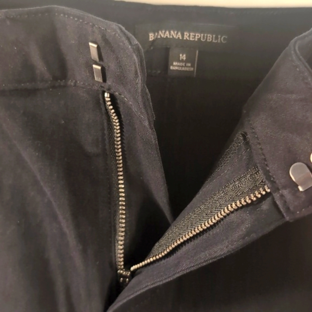 NWT Banana Republic Size 14 Black Chino Shorts | Tailored Work Staple - Picture 7 of 14